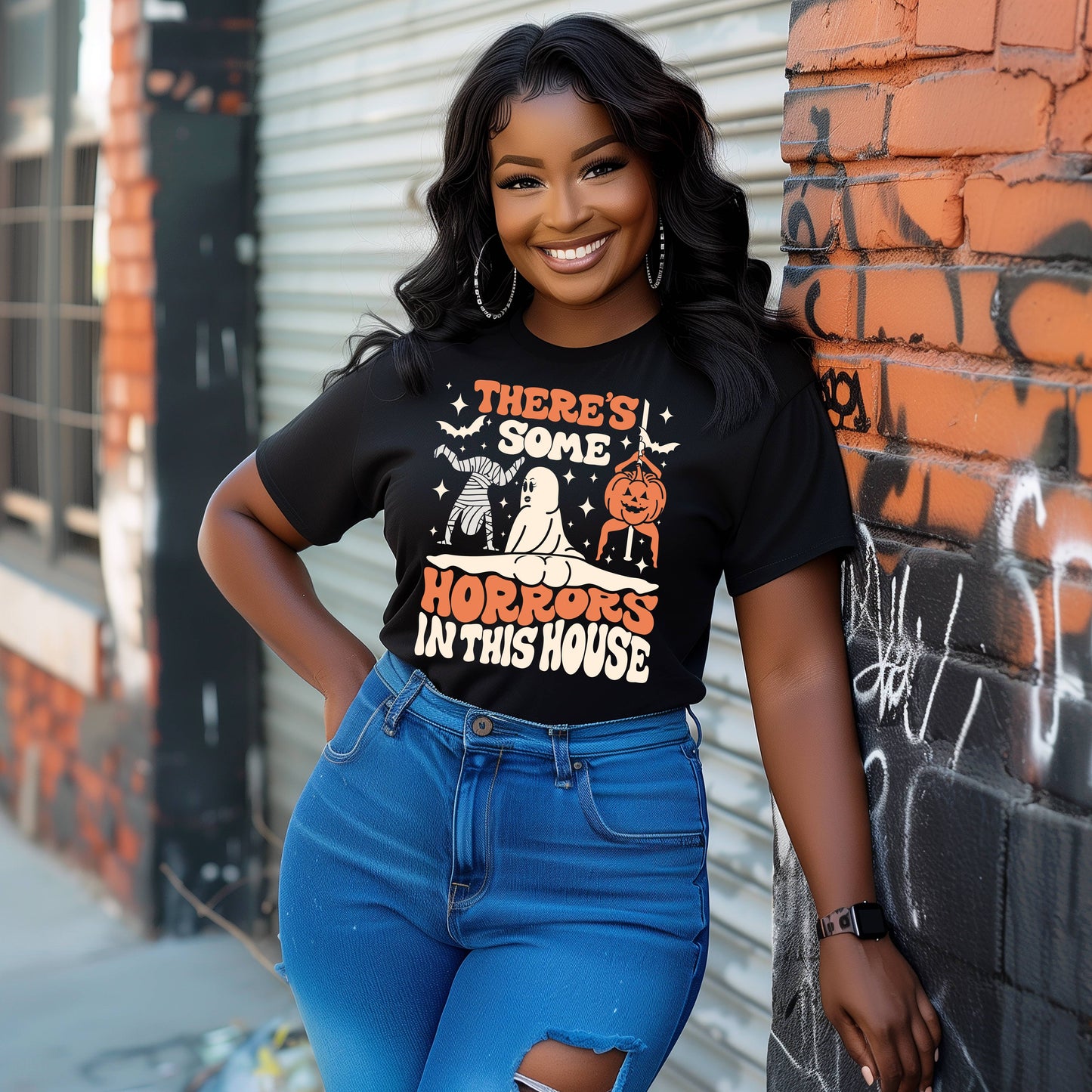 "THERE"S SOME HORRORS IN THIS HOUSE"  Women T-shirt